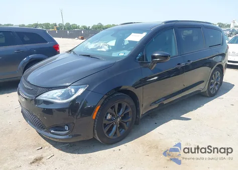 2019 Chrysler Pacifica Touring Plus из США, поврежденный, VIN 2C4RC1FG5KR567581